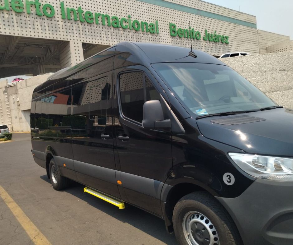 SUV premium lista para traslado ejecutivo en CDMX